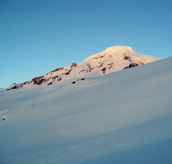 2A_2011_05_18_Coleman_Headwall_3163.jpg