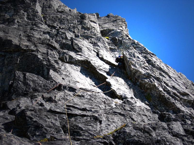 136erik_on_3rd_headwall_pitch_03.JPG