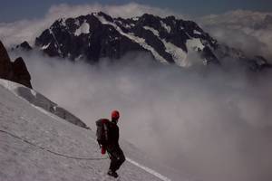 4902Sahale_Peak_Quien_Sabe_Glacier_7-4-04_083-med.jpg