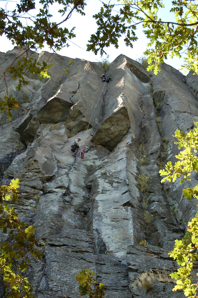 Beacon_Rock_with_Lina_0078.jpg