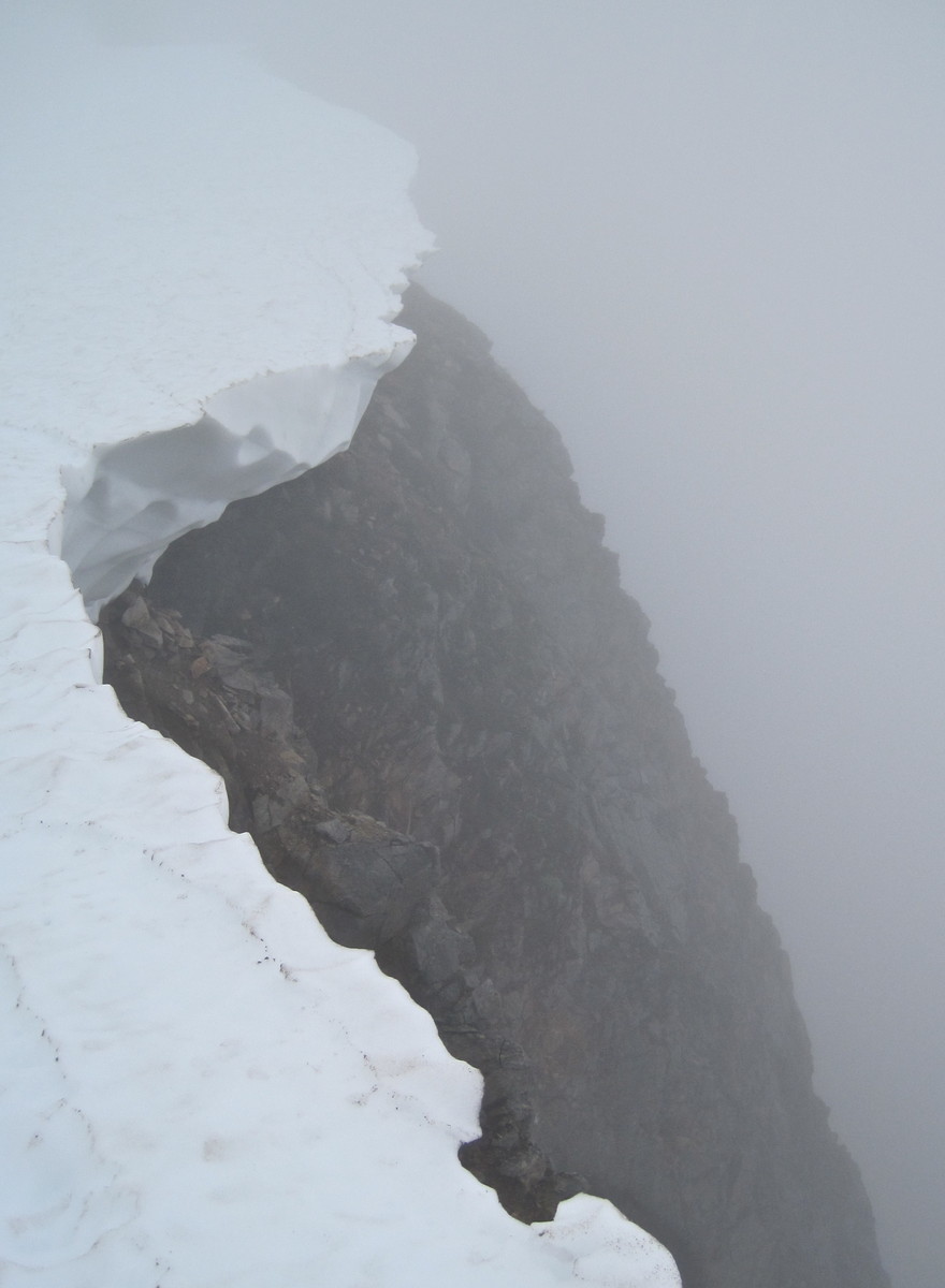 Easy_ridge_cornice.jpg