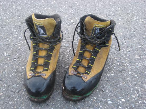 boots2.JPG