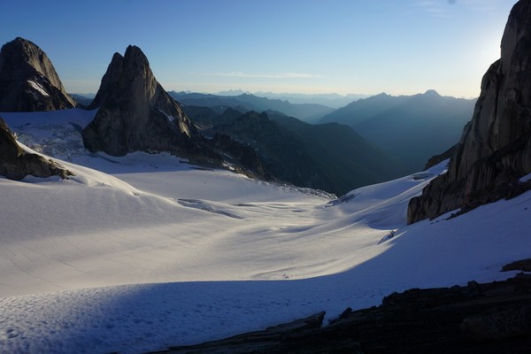 120_-_Bugaboo_Glacier_gaining_light.JPG