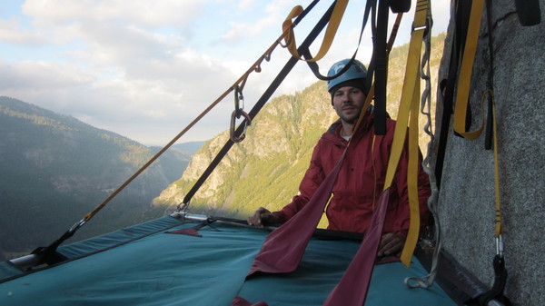15_getting_ready_pack_up_the_ledge.JPG