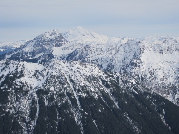 15_sloan_and_glacier_peak.JPG