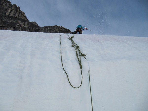 160_-_Dave_digging_a_snow_bollard.JPG