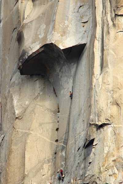 17_hanging_at_the_belay_for_a_minute_with_NIAD_guys.jpg