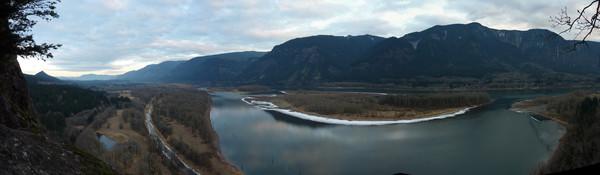 Beacon_Pano_2_Dec_11_09.JPG