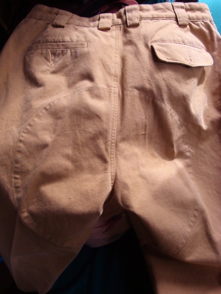 DSC05878_480x640_.jpg