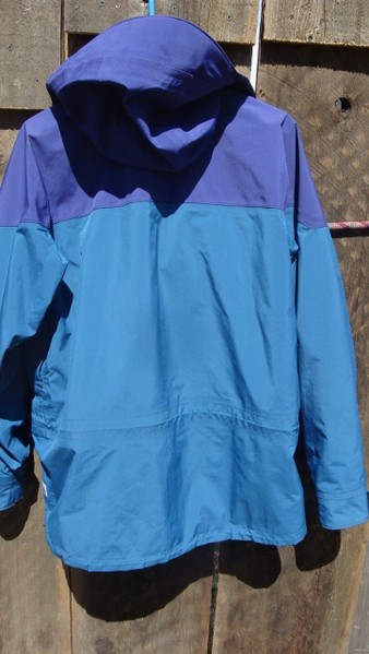 DSC06022_361x640_.jpg
