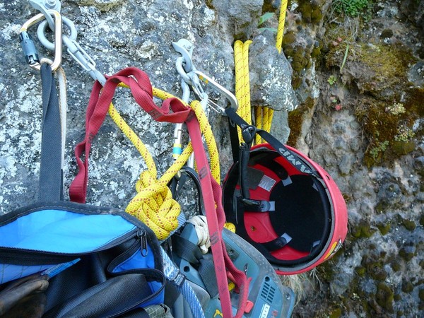 Hanging_belay_at_Cathedral_with_lil_Dawg_resized.jpg