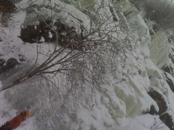 Ice_Climbing.jpg