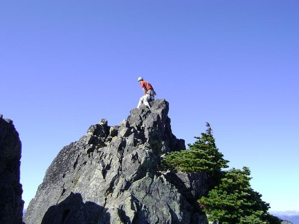 J_on_the_summit_of_the_castle_2.jpg