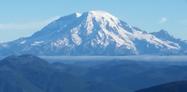 Mt_Rainer_October_2016.jpg