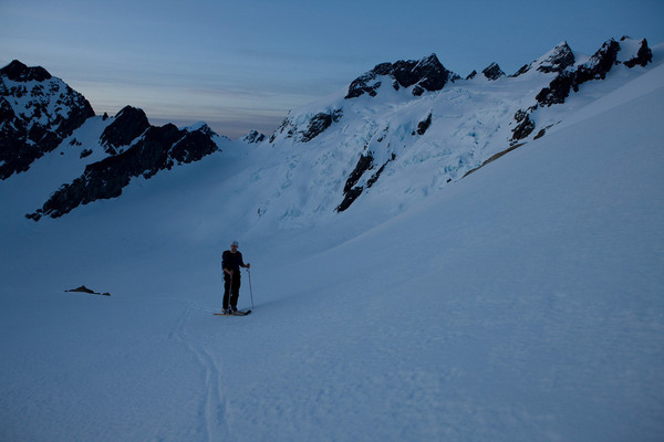 Olympus_03_-_Coming_up_Snow_Dome.jpg