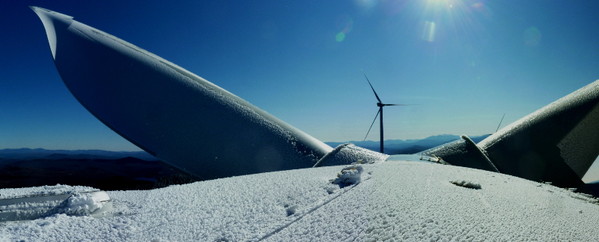 Pano_Vestas_V90_Nov_2011_1_.JPG