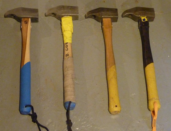 Resized_D5_and_A5_hammers.jpg