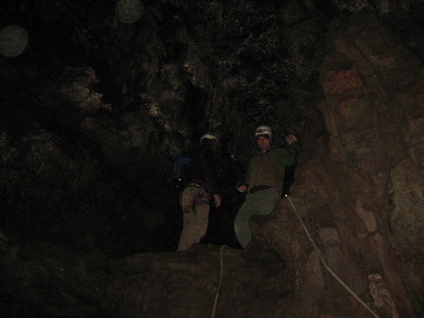 Smith_with_LCK_and_Deadhorse_Cave_154.JPG