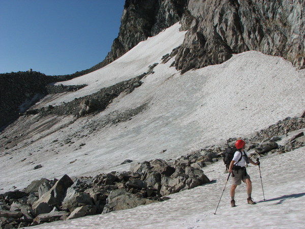 SnowfieldLeadingtoSaddle.JPG