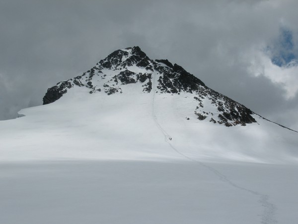 Snowfield_Peak.JPG