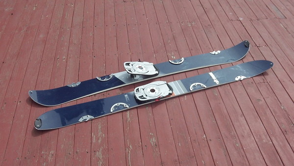 burton_splitboard_apart.jpg