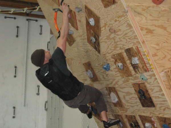 climbing_wall_004.jpg