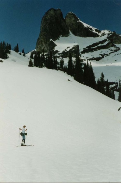 dave_skiing_gimbly_snow_field.jpg