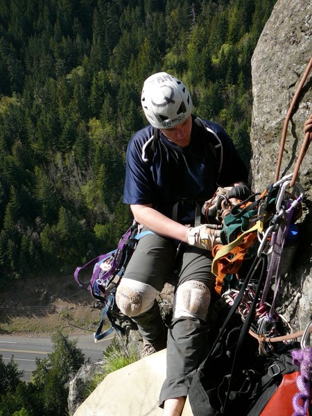 resized_Ivan_shoeing_up_for_stone_soup2.jpg