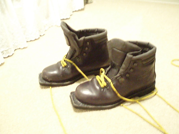 snowpatch_boots.JPG