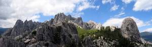 136castle_crags_panorama_01-med.jpg