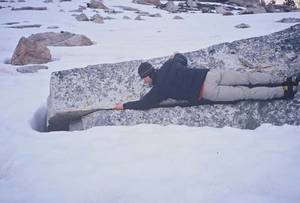 1736groundcrack-med.jpg