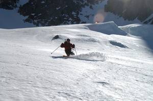 2450053_-_Jason_Skiing_1280X850-med.jpg