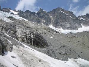 2450Glacier_and_Ridge_from_Below_Glacier-med.jpg