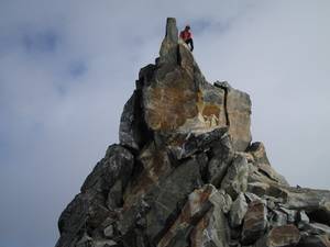 2450Wayne_on_the_Summit_of_Crooked_Thumb-med.jpg