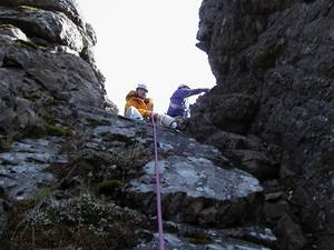 3363Belay_Between_The_Ears-med.JPG