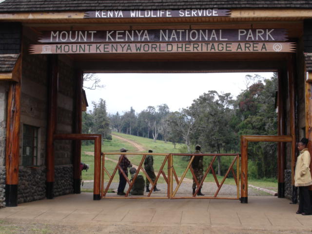 3794Mt_Kenya_001.jpg