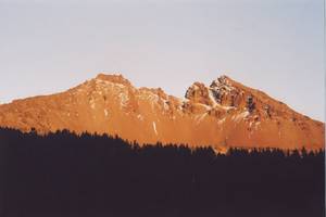 8570BT_Alpenglow_004-med.jpg