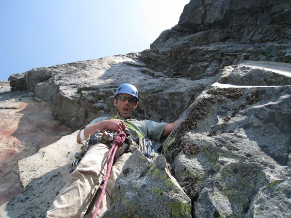 Mt_Washington_-_Chimney_of_Space_into_West_Ridge_026.jpg