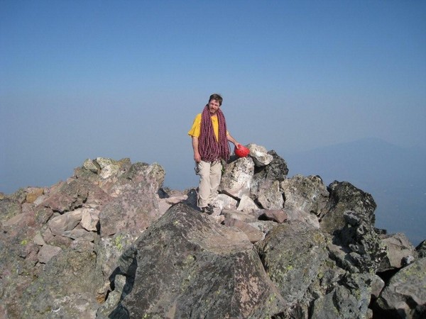 Mt_Washington_-_Chimney_of_Space_into_West_Ridge_049.jpg