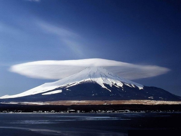 mountain_cloud.jpg