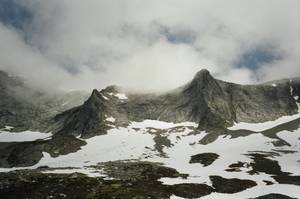 4625Sahale-_Boston_Masiff-med.jpg