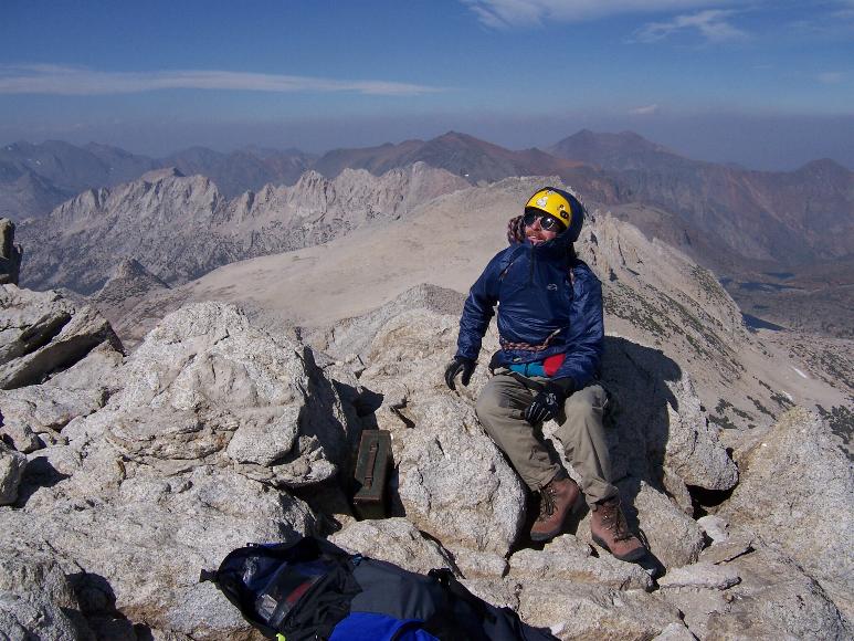 7667Yosemite_Conness_summit.jpg