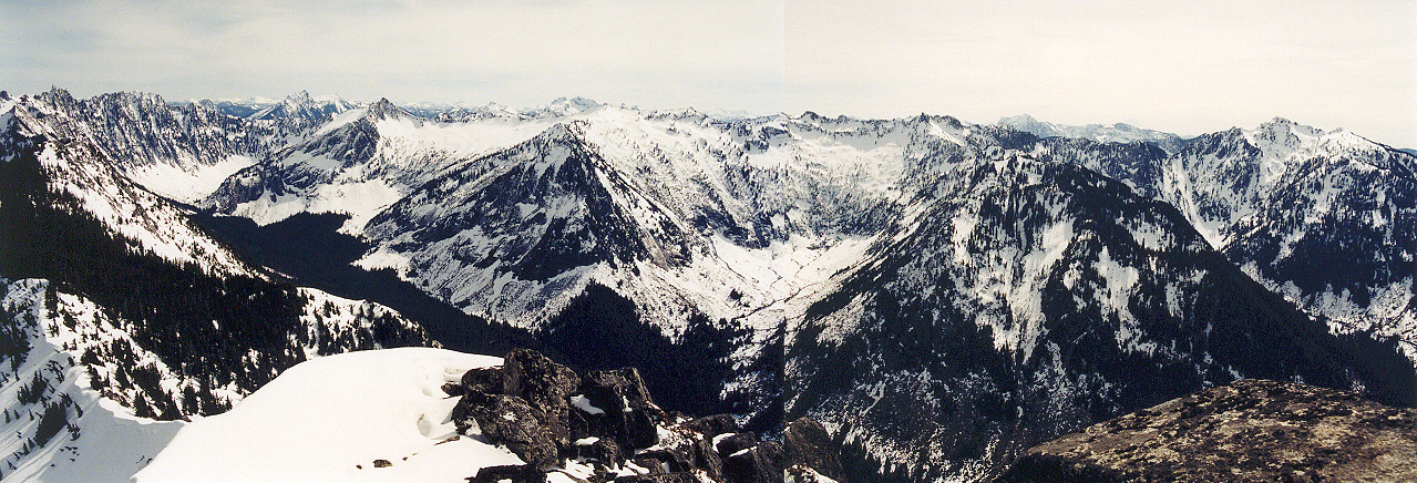 945Static_Peak_east_pano.jpg