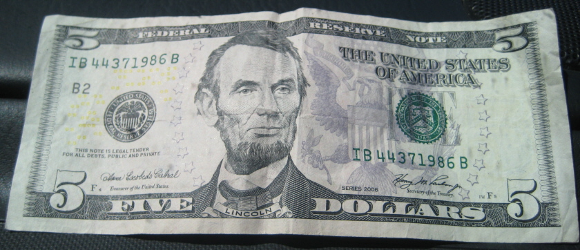 Lincoln_II_99_five_dollar_bill_sm.jpg