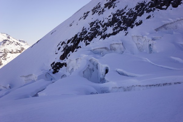 Edge_of_Warren_Crevasses.JPG