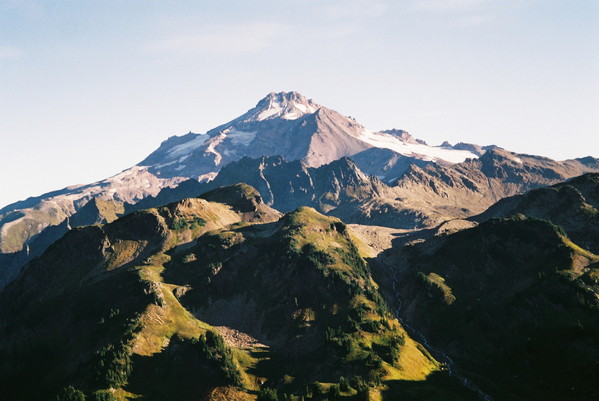 Glacier_Peak_togoraphy.jpg