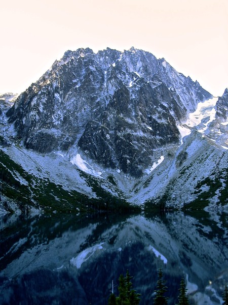 Prusik_Peak_2005-07-23_at_07-40-55.jpg