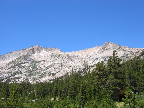 east_ridge_from_valley.jpg