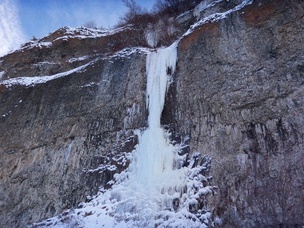 Banks_Lake_Ice_Climbing_003.jpg