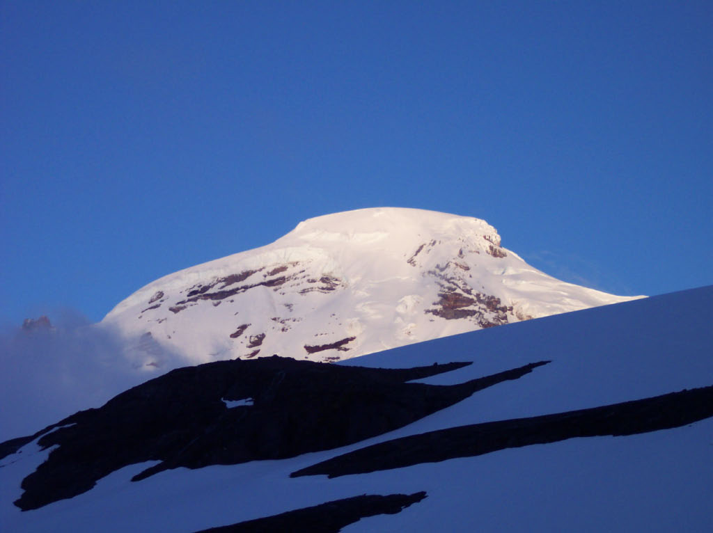 772207_Mt_Baker_Summit_View_From_Base_Camp_.jpg